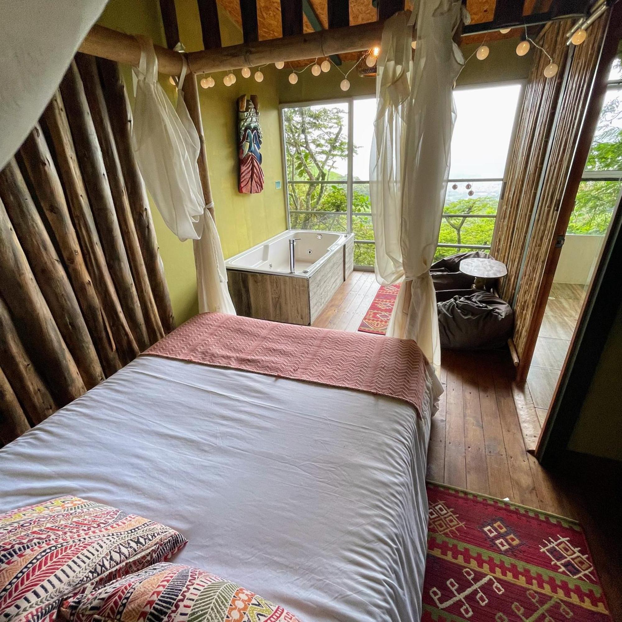 Ancestral Glamping Campsite *